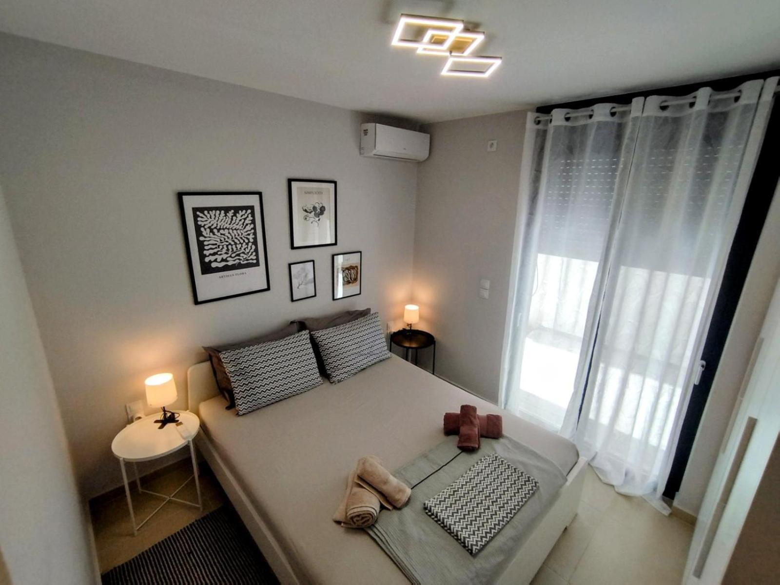 Floral Home 1 - Ground Floor Apt With Courtyard And Private Parking! Athens Luaran gambar