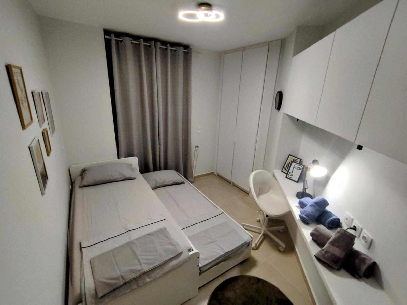 Floral Home 1 - Ground Floor Apt With Courtyard And Private Parking! Athens Luaran gambar