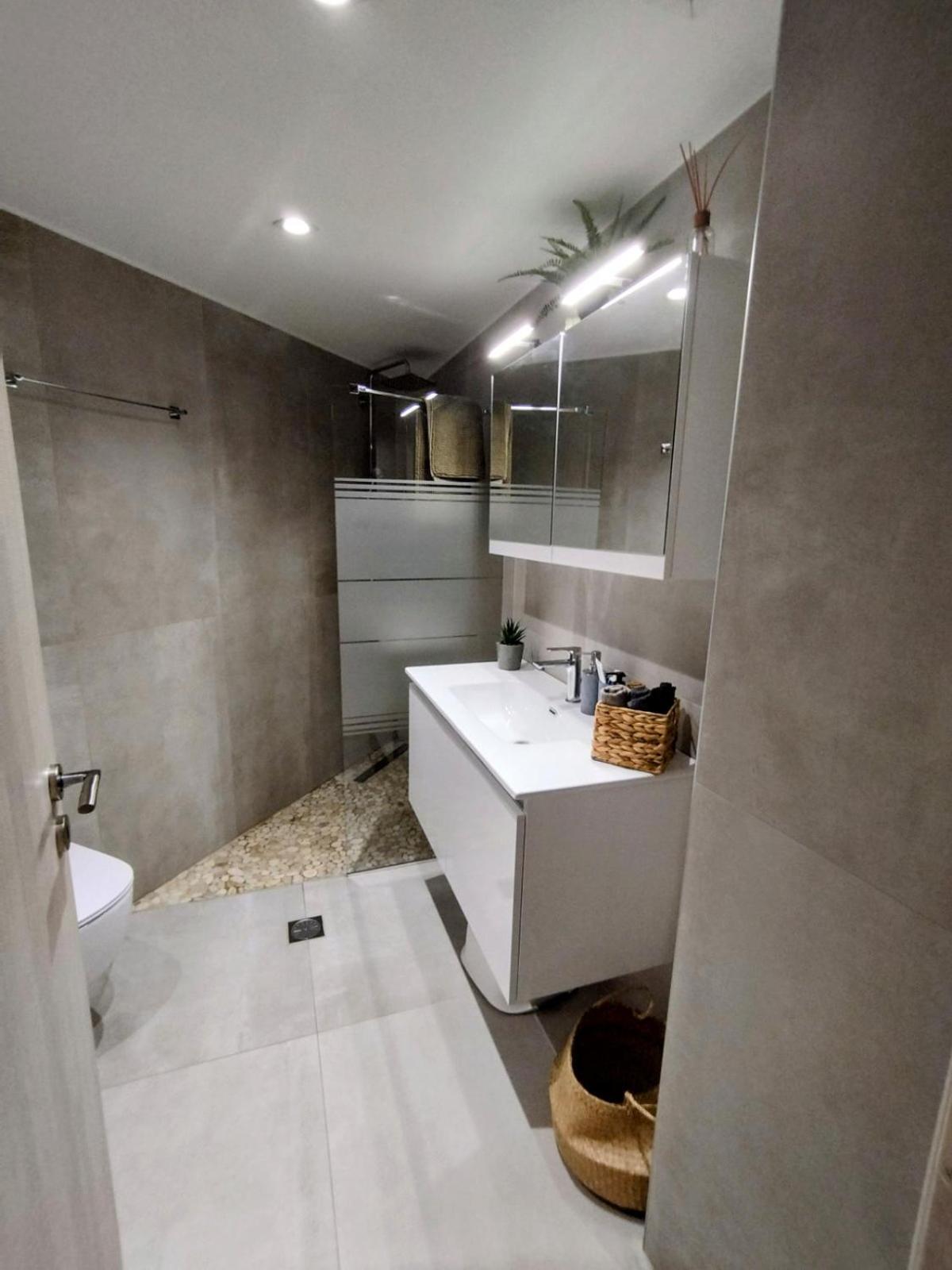 Floral Home 1 - Ground Floor Apt With Courtyard And Private Parking! Athens Luaran gambar